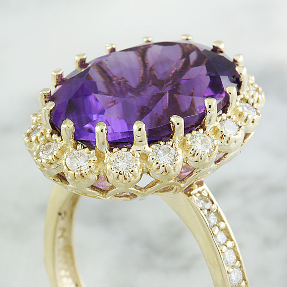 8.00 Carat Amethyst 14K Yellow Gold Diamond Ring - Picture 3 of 6